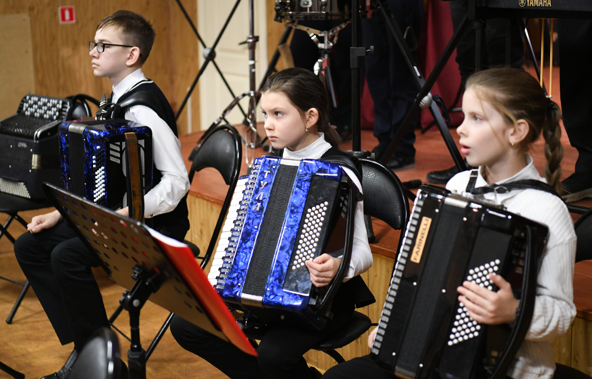 Для Бежецкой средней школы №3 закупят новые музыкальные инструменты