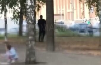 Странный мужчина вызвал подозрения жителей Твери