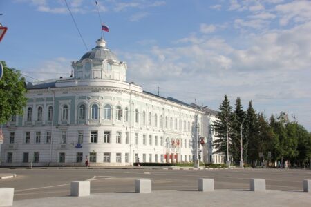 Для детских поликлиник в Кимрах, Торжке и Твери построили оптоволокно Для детских поликлиник в Кимрах, Торжке и Твери построили оптоволокно
