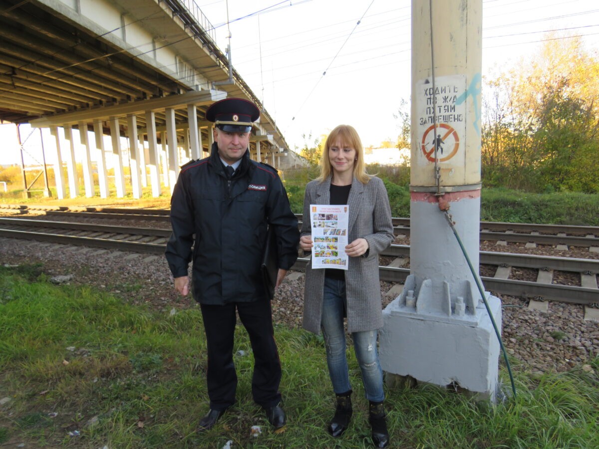 В Твери поймали 12 человек, пытавшихся перейти дорогу в опасном месте