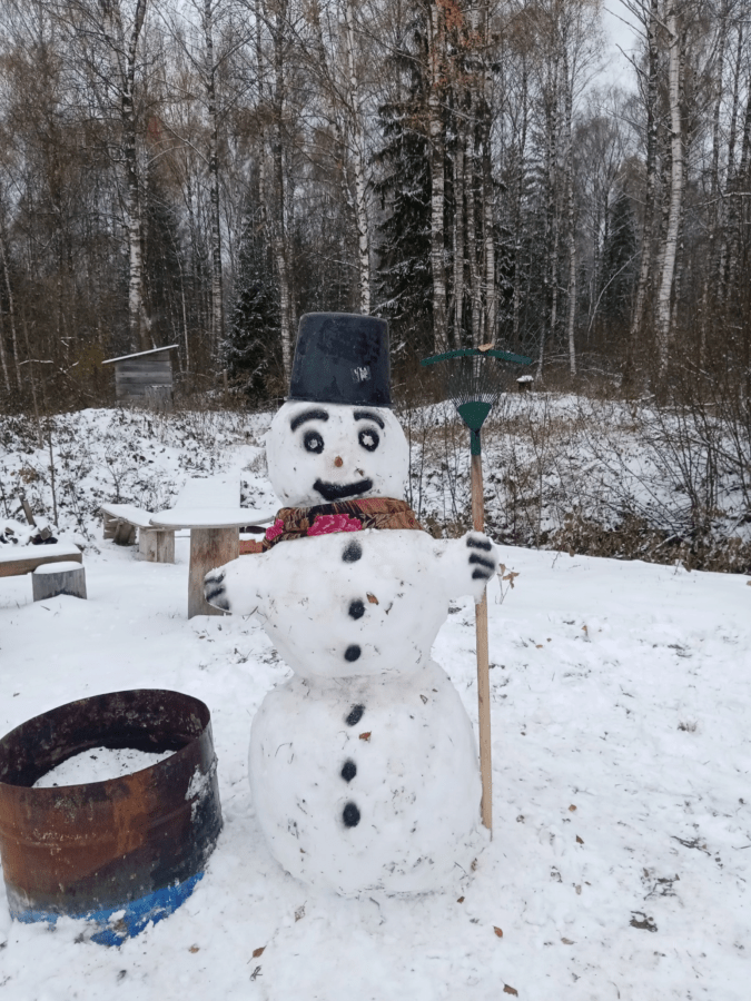 Жители Твери и области лепят грязевиков