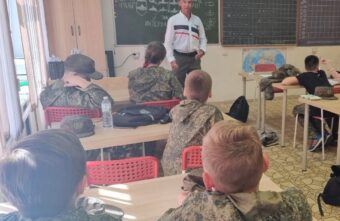 В Тверской области простились с Сергеем Труновым, прошедшим Чечню и погибшим на Украине В Тверской области простились с Сергеем Труновым, прошедшим Чечню и погибшим на Украине