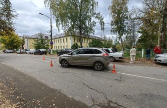 В Тверской области под колеса "Лады" попал ребенок