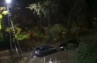 У парка в Твери произошло спорное ДТП У парка в Твери произошло спорное ДТП