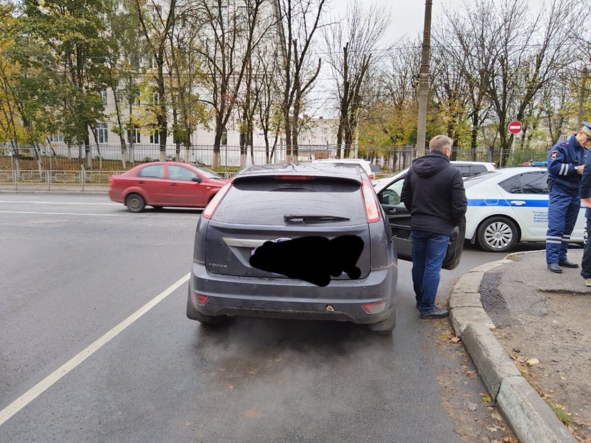 В Твери водитель "Форда" сбил женщину