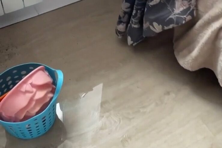 В Тверской области затопило жилой дом