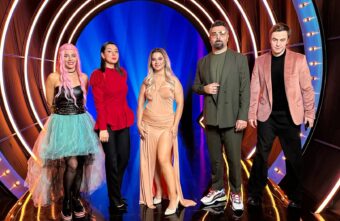 Анастасия Быкова из Тверской области победила в шоу "Ярче звезд" Анастасия Быкова из Тверской области победила в шоу "Ярче звезд"