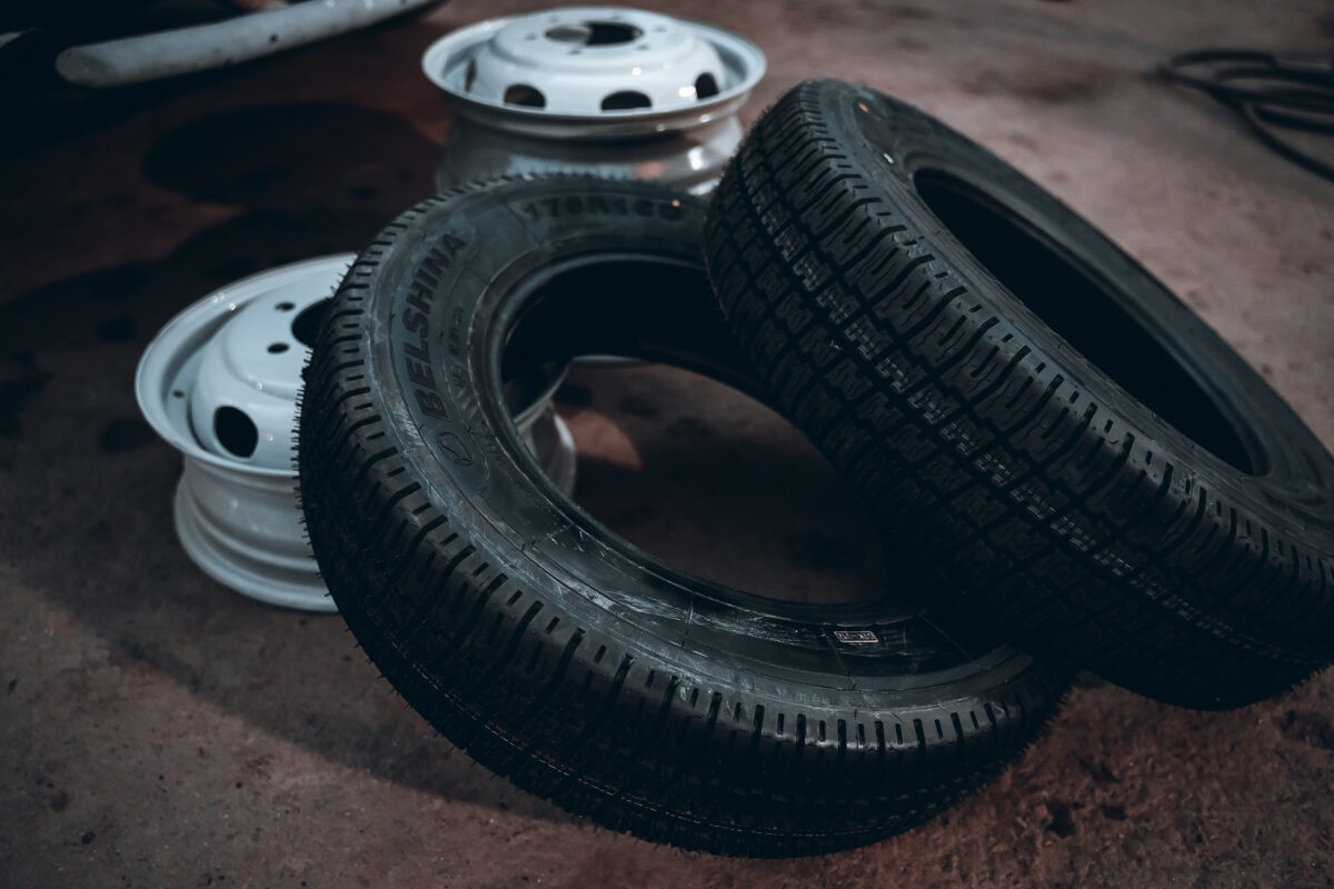 Эксперт рассказал россиянам о правилах хранения летней резины