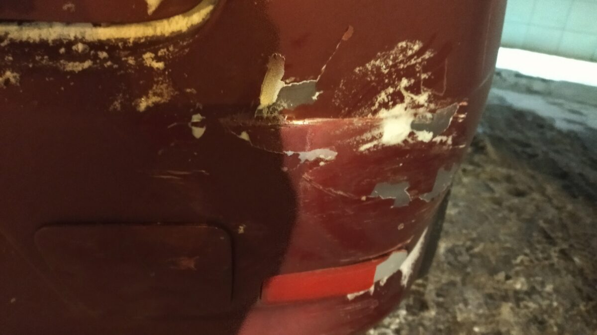 Виновник ДТП в Твери оставил записку, но она размокла