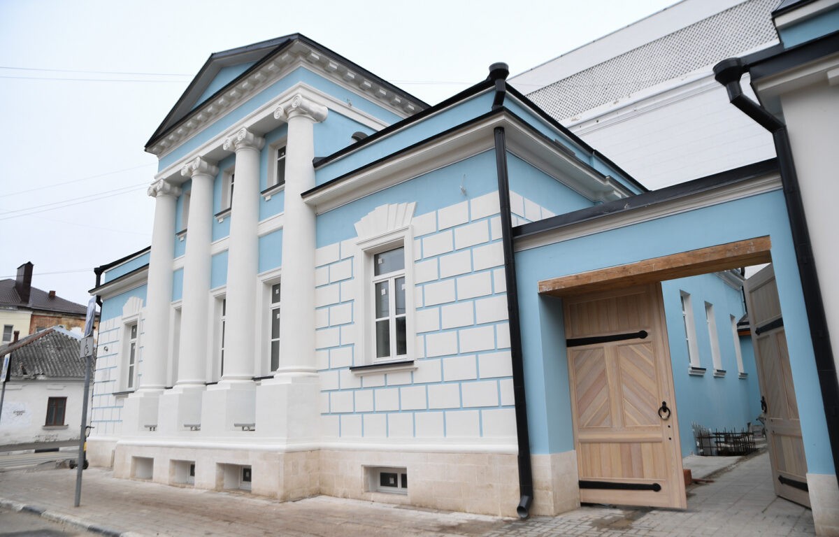 В Твери для семей бойцов СВО организовали праздничную программу ко Дню народного единства