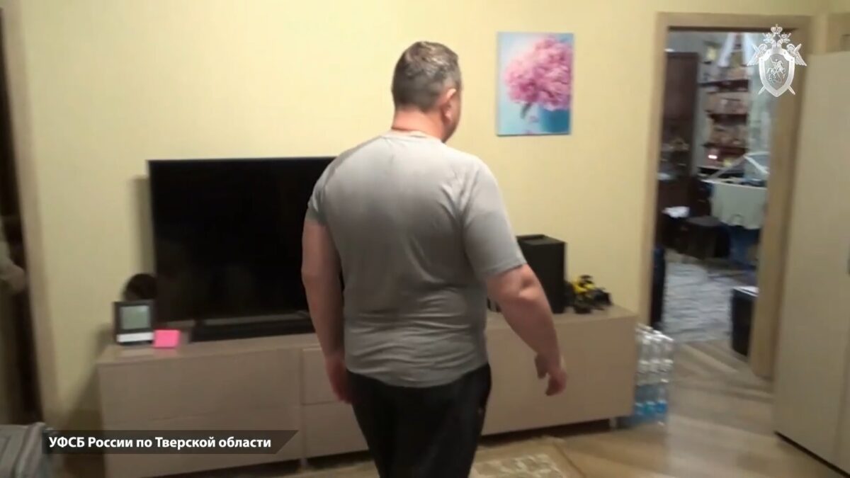 В Тверской области генеральный директор фирмы обвиняется в даче взятки должностному лицу