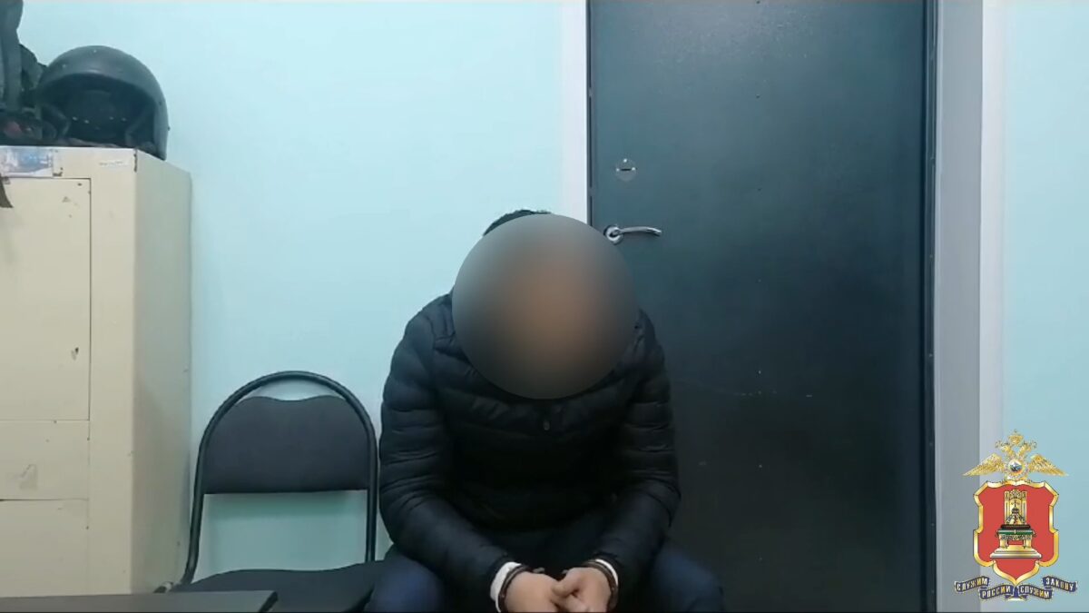 Мошенника, обманувшего 87-летнюю жительницу Тверской области, задержали по горячим следам