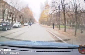 Пожилой пешеход-нарушитель попал под колёса иномарки в Твери Пожилой пешеход-нарушитель попал под колёса иномарки в Твери