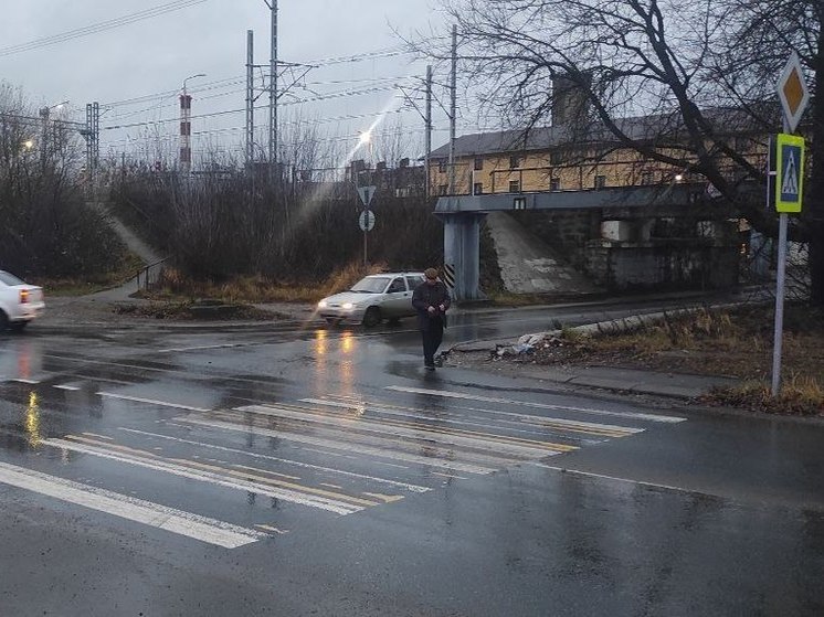 Появилось видео ДТП в Твери, где машина сбила ребенка на переходе Появилось видео ДТП в Твери, где машина сбила ребенка на переходе