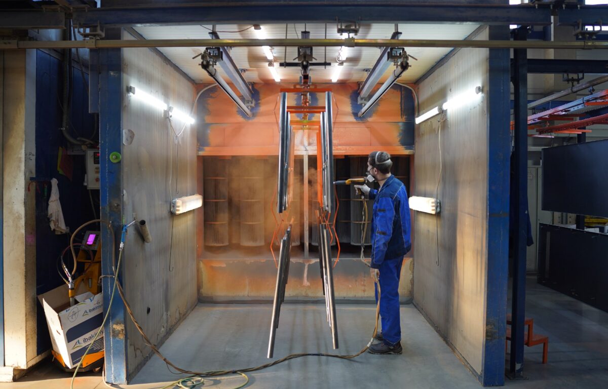 Общежития колледжей Тверской области оснащают новой мебелью