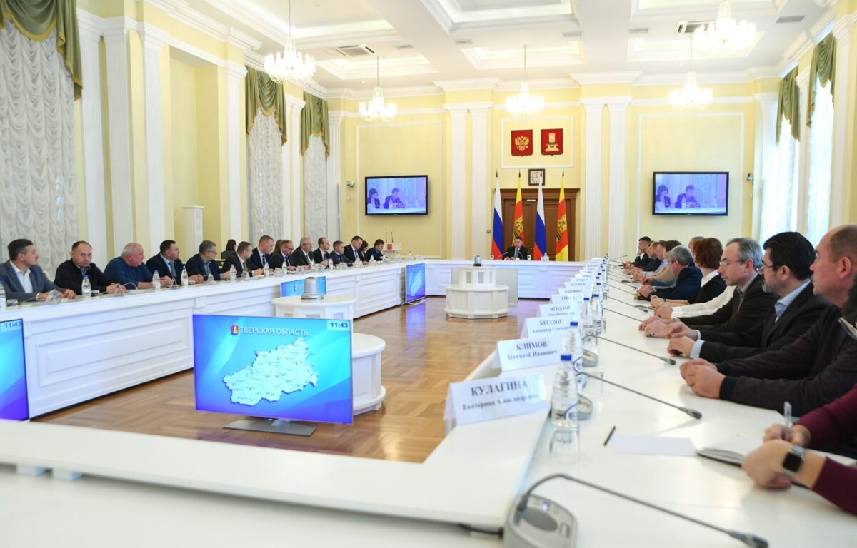 Поддержка аграриев и задачи отрасли АПК на перспективу: Игорь Руденя провел встречу с руководителями сельхозпредприятий