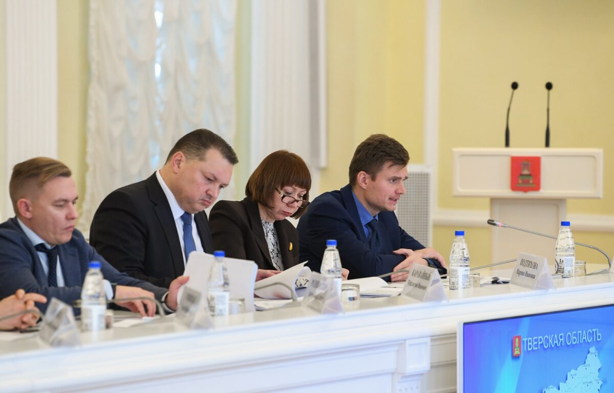 Поддержка аграриев и задачи отрасли АПК на перспективу: Игорь Руденя провел встречу с руководителями сельхозпредприятий