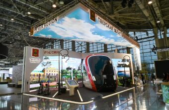 Игорь Руденя перед открытием выставки «Россия» на ВДНХ посетил стенд Тверской области Игорь Руденя перед открытием выставки «Россия» на ВДНХ посетил стенд Тверской области