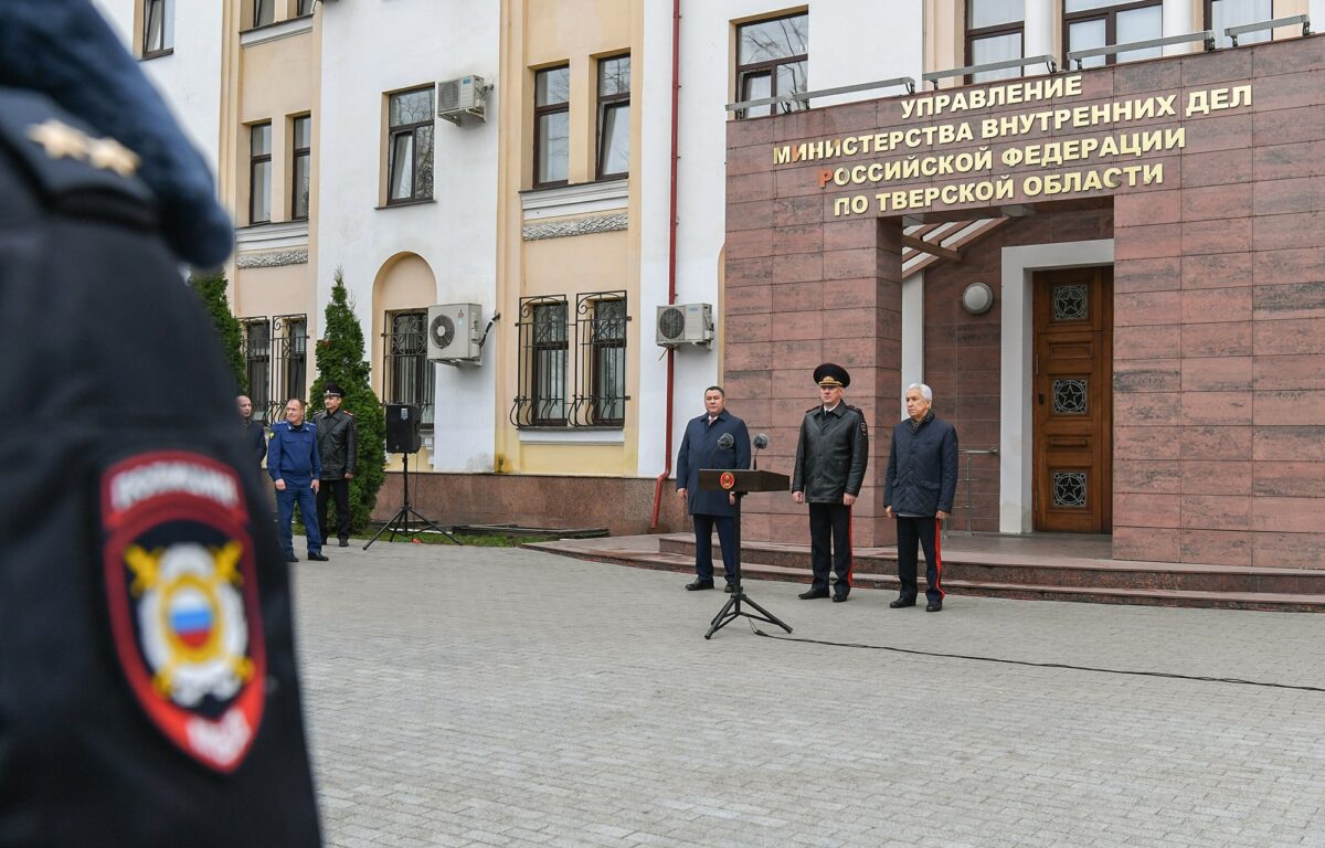 16 новых служебных автомобилей передали подразделениям полиции Тверской  области | ТОП Тверь новости