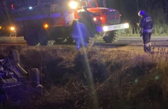 В Тверской области ДТП с перевернувшейся машиной обошлось без пострадавших В Тверской области ДТП с перевернувшейся машиной обошлось без пострадавших