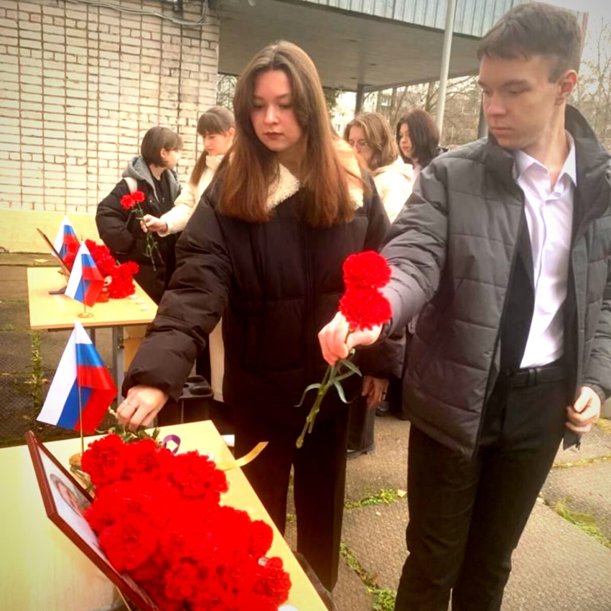 В Тверской области открыли две мемориальные доски в память о бойцах СВО