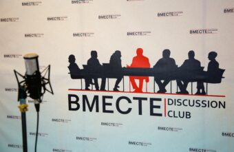 Горячие споры о региональном туризме: в Твери прошли съёмки программы дискуссионного клуба «Вместе»