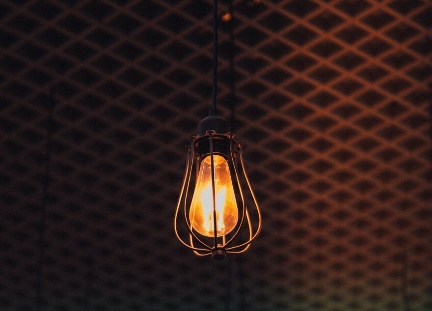 Жители трех районов Тверской области временно останутся без света