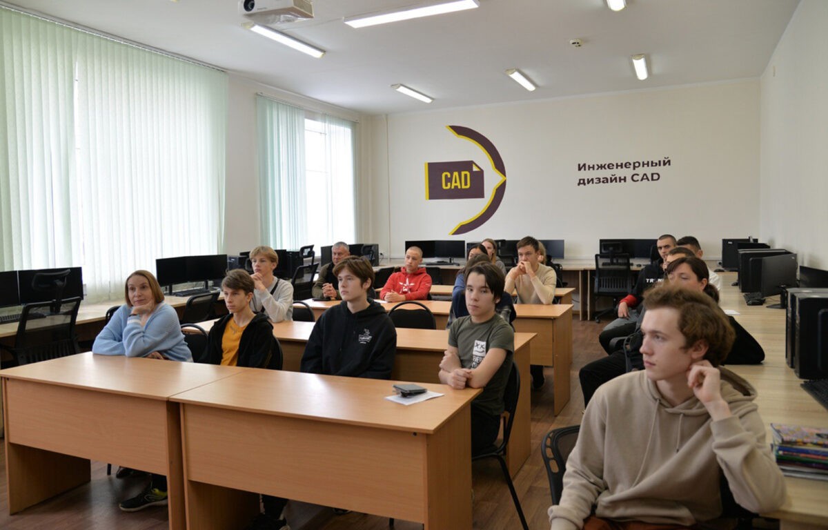 Больше 1500 школьников Тверской области узнали о возможностях профобразования