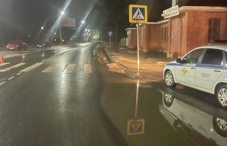 Водитель автобуса сбил мужчину на зебре в Тверской области Водитель автобуса сбил мужчину на зебре в Тверской области