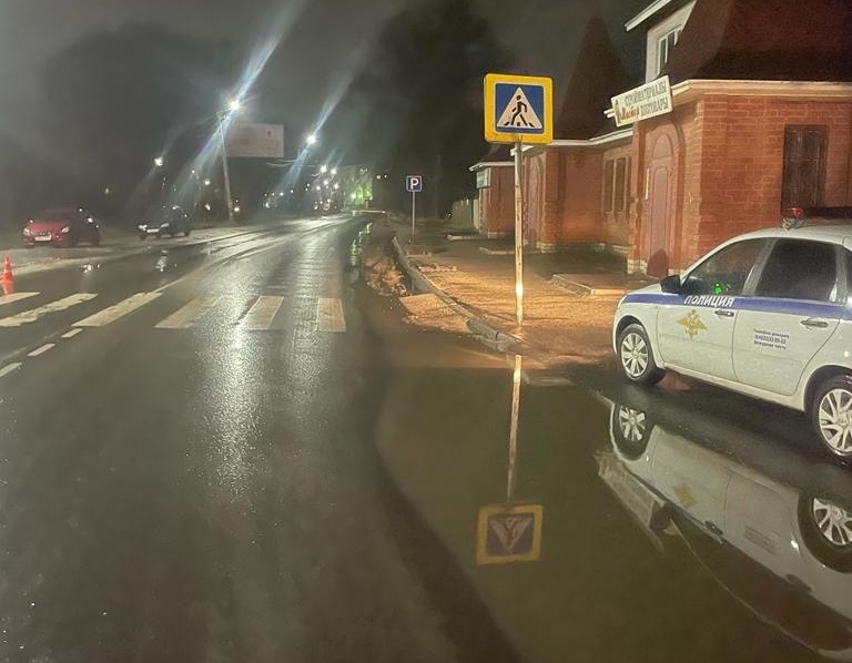 Водитель автобуса сбил мужчину на зебре в Тверской области Водитель автобуса сбил мужчину на зебре в Тверской области