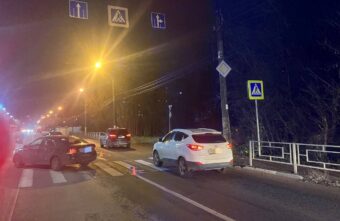 В Твери молодой водитель сбил пешехода В Твери молодой водитель сбил пешехода