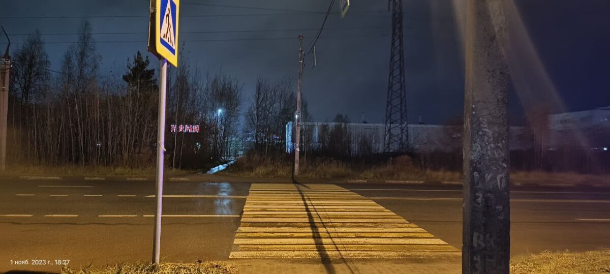 Начинающий водитель сбил пешехода на переходе в Твери