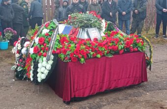 В Тверской области простились с младшим лейтенантом Фаиком Абдурахмановым В Тверской области простились с младшим лейтенантом Фаиком Абдурахмановым
