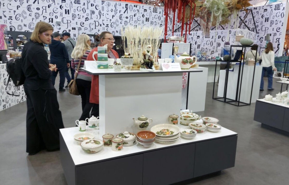 Тверская область удивила гостей «России» тысячелетней вышивкой