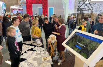 На стенде Тверской области на международной выставке-форуме «Россия» провели музыкальный мастер-класс На стенде Тверской области на международной выставке-форуме «Россия» провели музыкальный мастер-класс