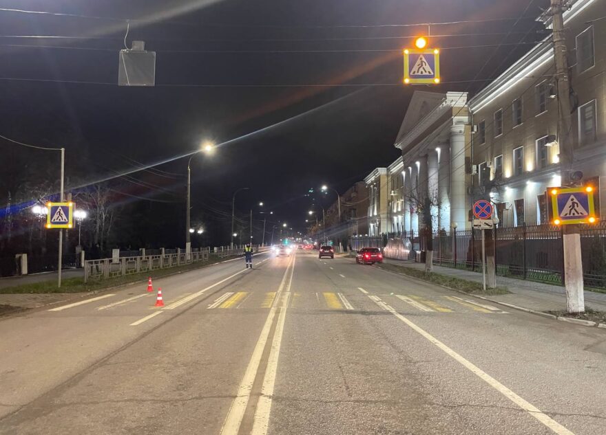 12-летняя девочка попала под колёса "Тойоты" на зебре в Твери