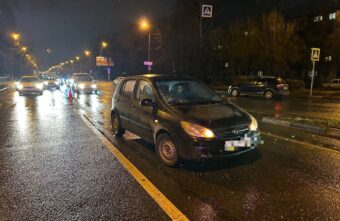 В Твери водитель "Хёндая" сбил девушку и маленького мальчика В Твери водитель "Хёндая" сбил девушку и маленького мальчика