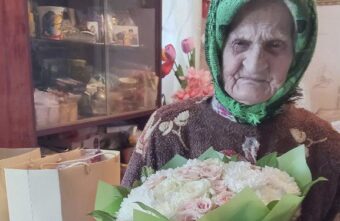 100-летний юбилей отмечает труженица тыла Антонина Козлова
