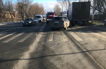 В Твери водитель "Хёндая" сбил 17-летнюю девушку