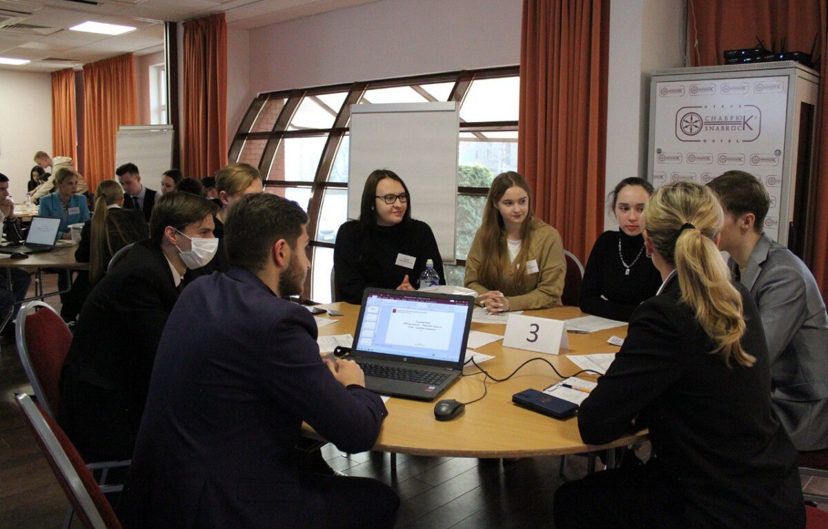 В Тверской области отбирают кандидатов в молодёжное правительство