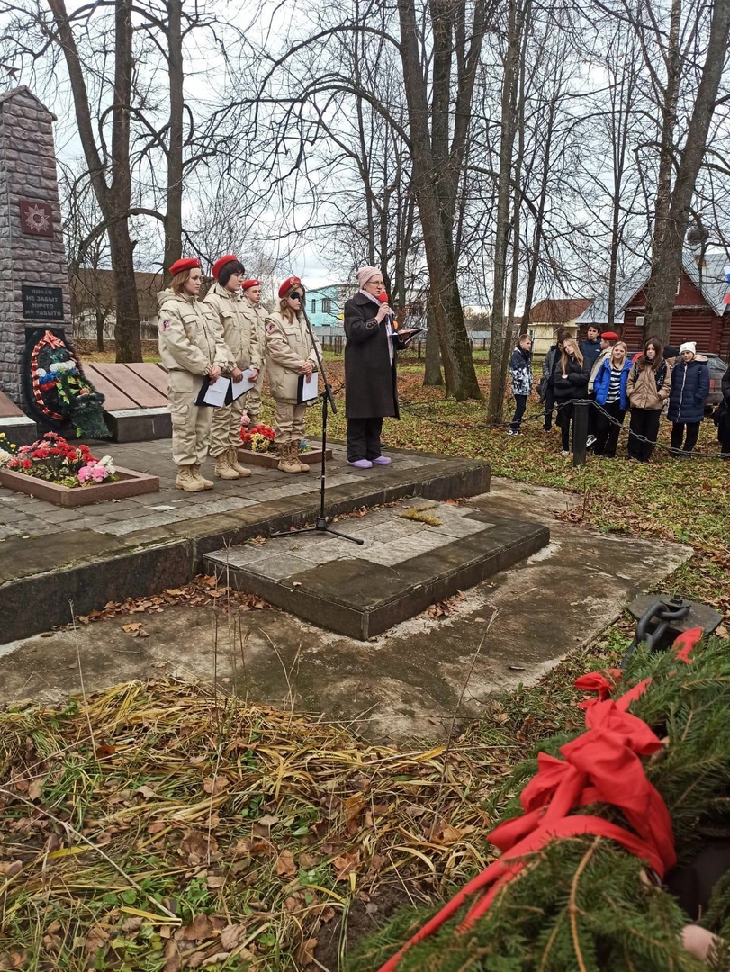 Под Калязином прошло торжественное шествие