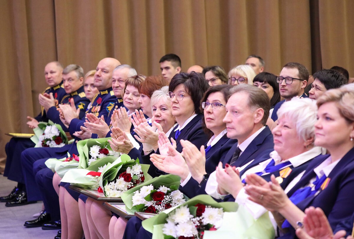 В Твери отметили 80-летие со дня образования Тверского суворовского военного училища
