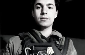 В зоне СВО погиб 20-летний Василий Романов из Твери В зоне СВО погиб 20-летний Василий Романов из Твери