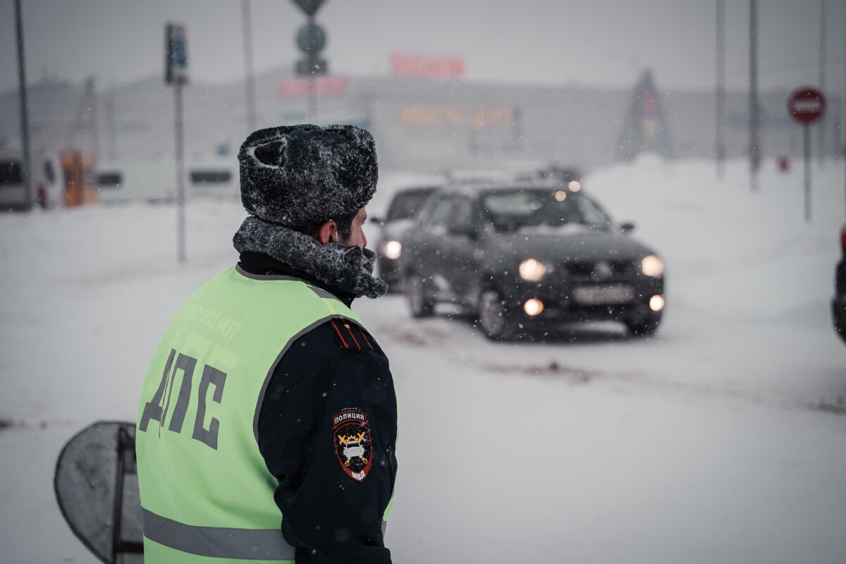 В Тверской области наказали пьяного водителя, который ударил инспектора в  лоб | ТОП Тверь новости