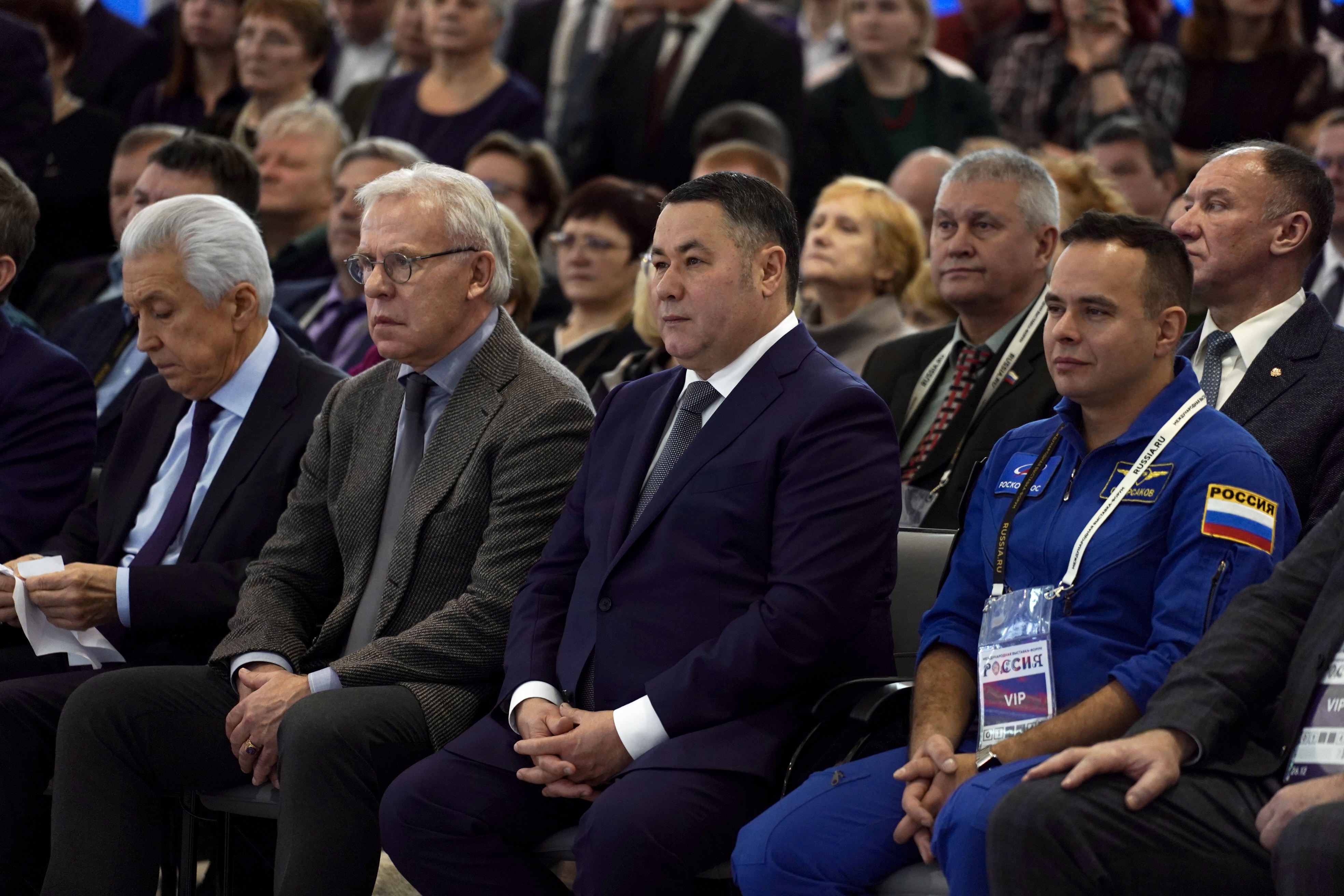 Фотокорреспондент показал, как проходит День Тверской области на выставке «Россия»