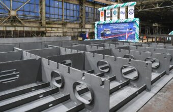 В Тверской области дан старт строительству новых сухогрузов