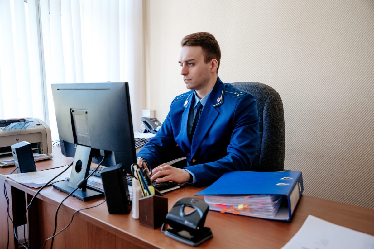 Тверская прокуратура нашла в интернете сайты, на которых продавали опасный снюс