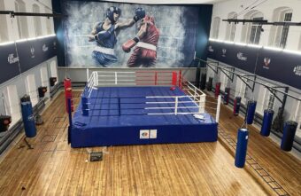 В Осташкове после ремонта открыли зал бокса детско-юношеского спортивного центра