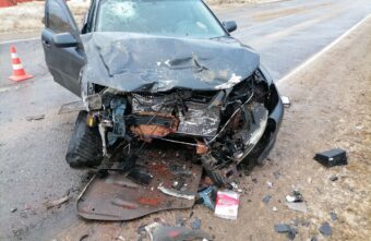 Suzuki и Mazda столкнулись в Тверской области, есть пострадавший