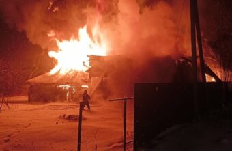 В Тверской области сгорел жилой дом В Тверской области сгорел жилой дом